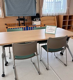 にじいろたまごの会場